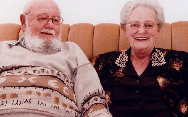  Johan en Vennette Bleeker wat onlangs 60 jaar getroud was